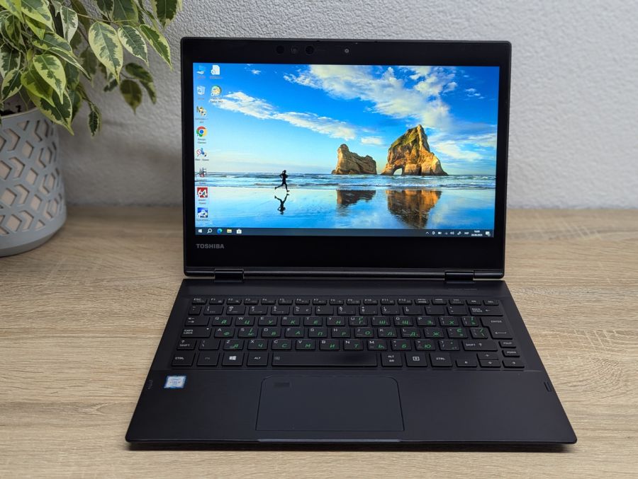 Ноутбук Б/В Toshiba Portege X20W-D, Intel Core i5-7300U, DDR3 16 GB, SSD 256GB, 12.5" Full HD Сенсор [ProductHub SKU T163]