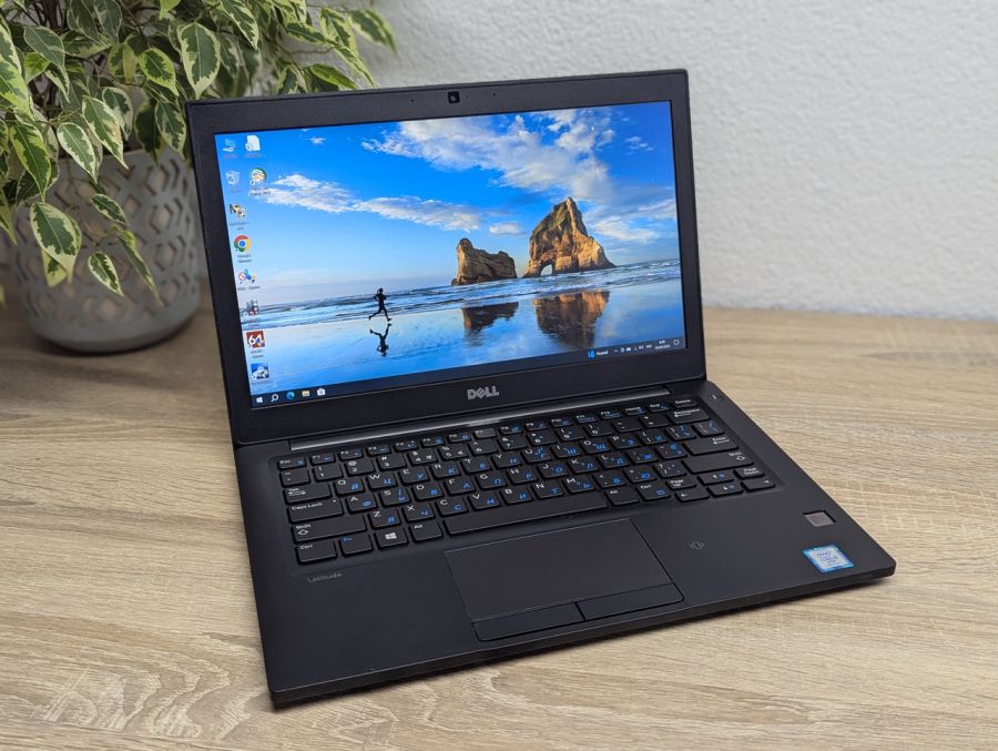 Ноутбук Б/В Dell Latitude 7280, Intel Core i5-7300U, DDR4 16GB, SSD 256GB, 12" Full HD
