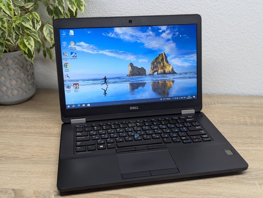Уцінка! Ноутбук Б/В Dell Latitude E5470, Intel Core i5-6200U, DDR4 8 GB, SSD 256GB, 14" HD [ProductHub SKU Dell335]