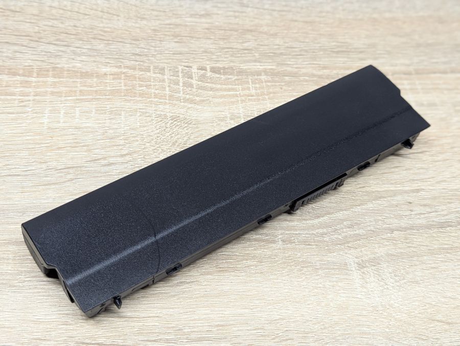 Б/В Оригінальна акумуляторна батарея Dell RFJMW [ProductHub SKU RFJMW-65]
