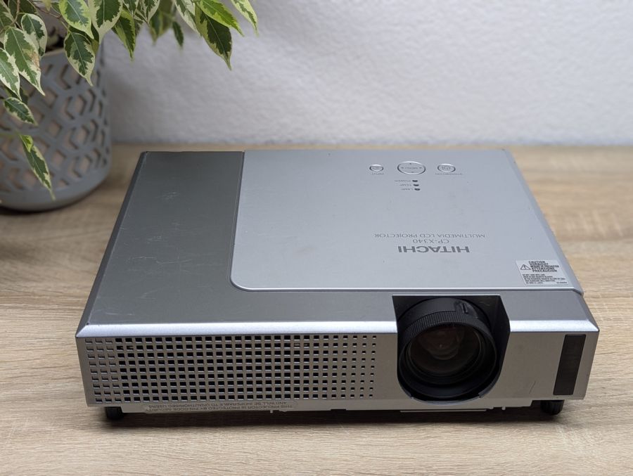 Б/В Проєктор Hitachi CP-X340 [ProductHub SKU CP-X340]