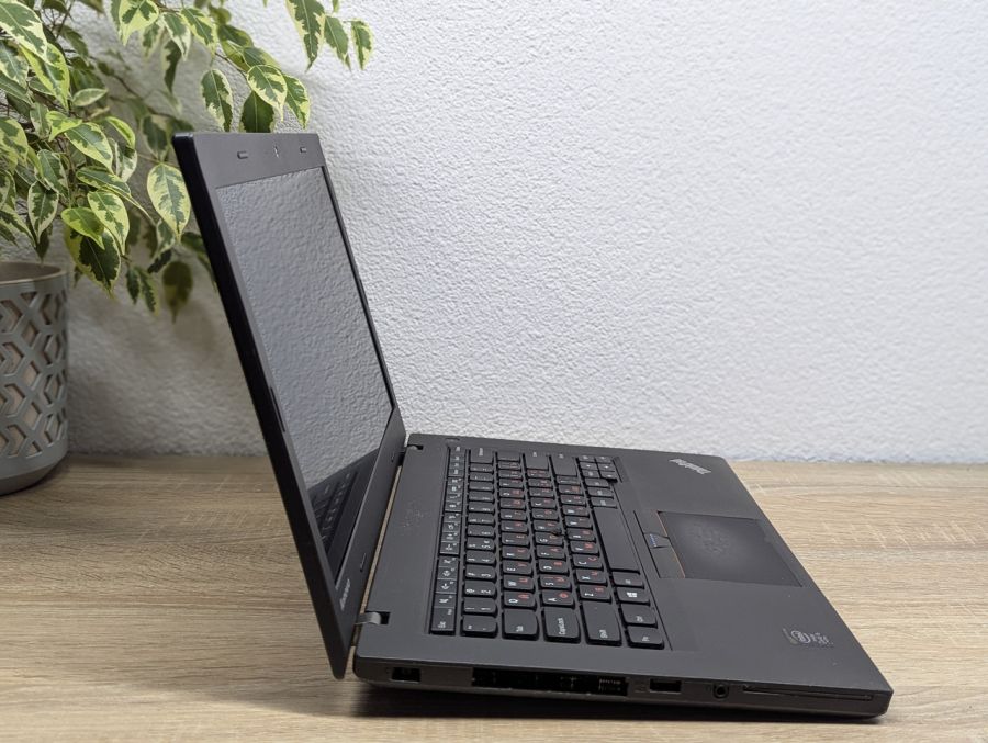 Ноутбук Б/В Lenovo ThinkPad L450, Intel Core i5-5300U, DDR3 8GB, SSD 128GB, 14" Full HD [ProductHub SKU L283]