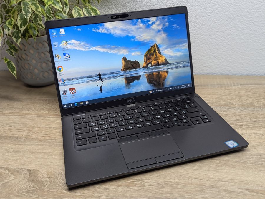 Ноутбук Б/В Dell Latitude 5400, Intel Core i5-8365U, DDR4 16GB, SSD 256GB, 14" Full HD