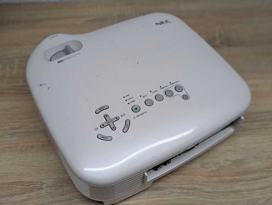 Б/В Проєктор NEC VT575 [ProductHub SKU VT575]