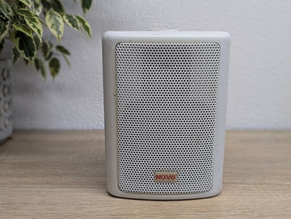 Полична колонка NUVO WA-30 SPKR Б/В