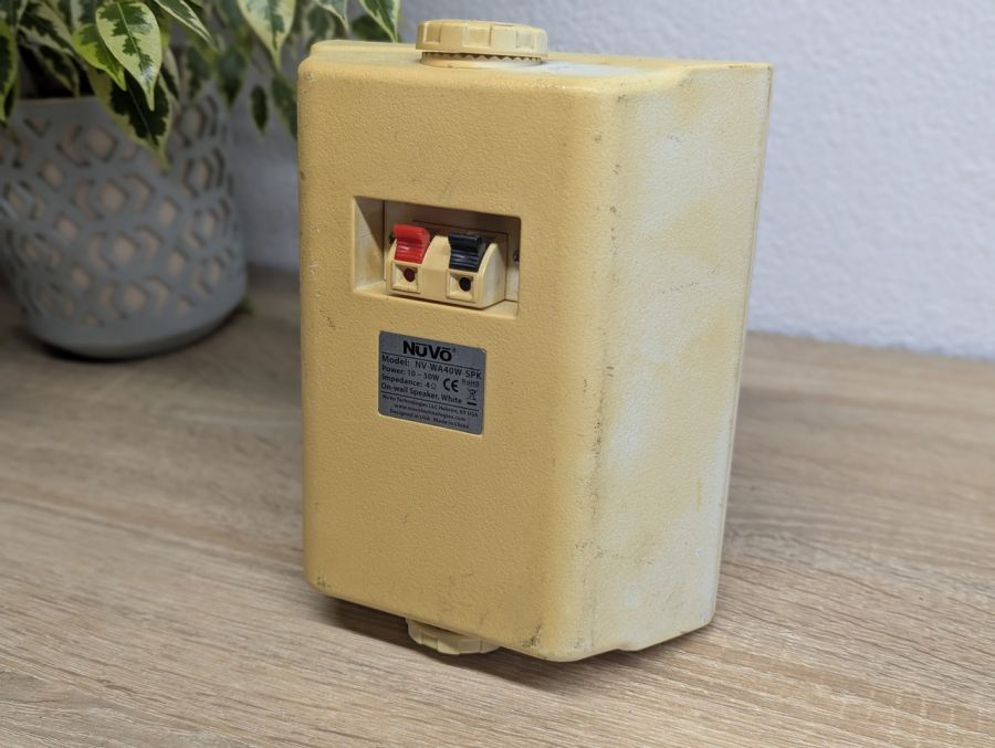 Б/В Настінна колонка Nuvo NV-WA40W-SPK [ProductHub SKU WA40W]