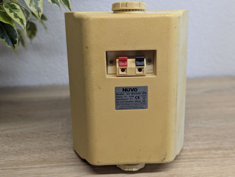 Б/В Настінна колонка Nuvo NV-WA40W-SPK [ProductHub SKU WA40W]
