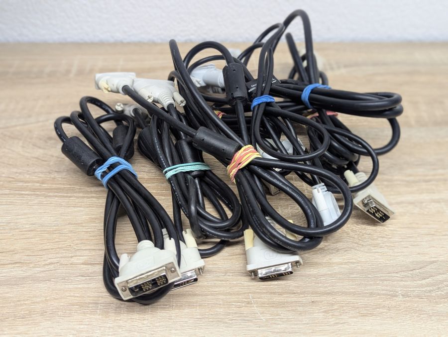 Б/В Кабель DVI Hotron 1.5 метра [ProductHub SKU DVI]