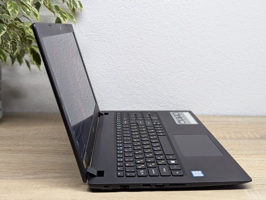 Уцінка! Ноутбук Б/В Acer Aspire 3 A315-51, Intel Core i3-8130U, DDR4 12 GB, SSD 128GB, 15.6" Full HD [ProductHub SKU Acer142]