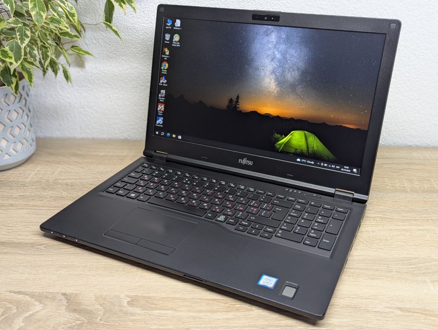 Ноутбук Б/В Fujitsu E459, Intel Core i5-8250U, DDR4 16GB, SSD 256GB, 15.6" Full HD