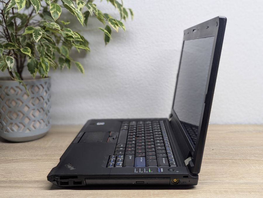 Уцінка! Ноутбук Б/В Lenovo L420, Intel Core i3-2350M, DDR3 8 GB, SSD 128GB, 14" HD Сенсор [ProductHub SKU L297]