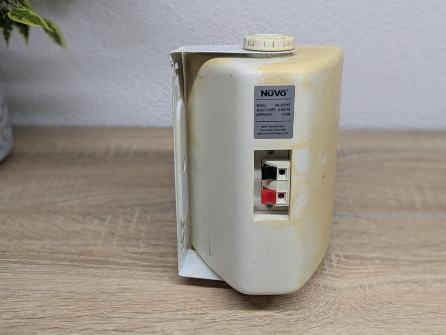 Б/В Полична колонка NUVO WA-30SPKR [ProductHub SKU WA-30SPKR]