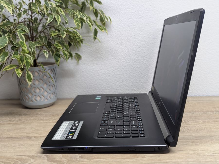Ноутбук Б/В Acer Aspire A517 51G, Intel Core i7-8550U, DDR4 12 GB, SSD 128GB + HDD 512GB, NVIDIA GeForce MX150 2Gb, 17" Full HD [ProductHub SKU Acer111]