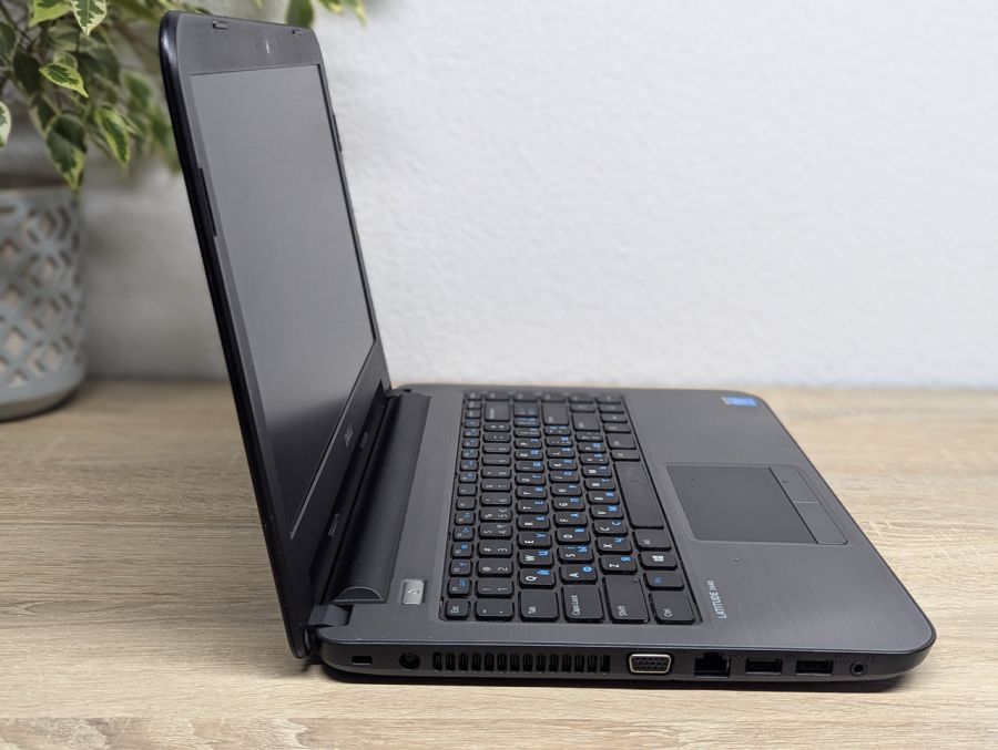 Ноутбук Б/В Dell Latitude 3440, Intel Core i5-4210U, DDR3 8GB, SSD 128GB, 14" HD