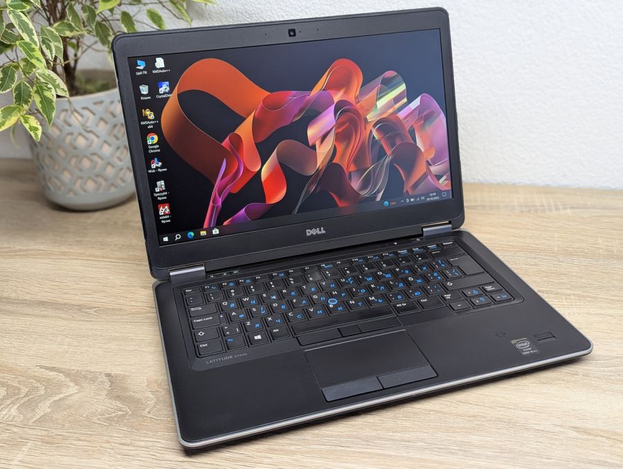 Уцінка! Ноутбук Б/В Dell Latitude E7440, Intel Core i5-4300U, DDR3 8 GB, SSD 128GB, 14" Full HD [ProductHub SKU Dell370]