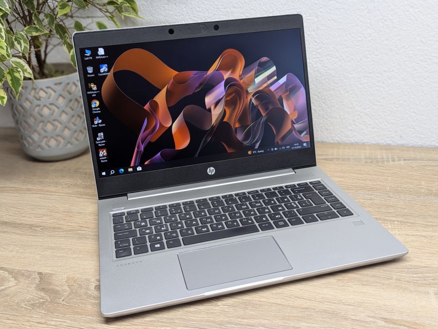 Уцінка! Ноутбук Б/В HP ProBook 445 G7, AMD Ryzen 5 4500U, DDR4 8 GB, SSD 256GB, AMD Radeon Graphics, 14" Full HD [ProductHub SKU HP642]