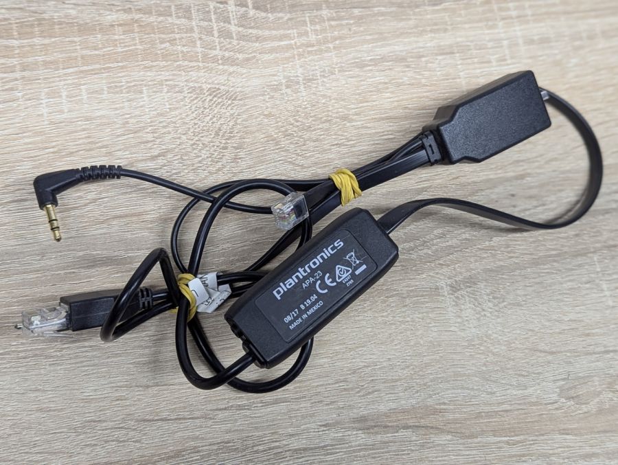 Б/В Кабель електронного перемикача (EHS) Plantronics APA-23. [ProductHub SKU APA-23]