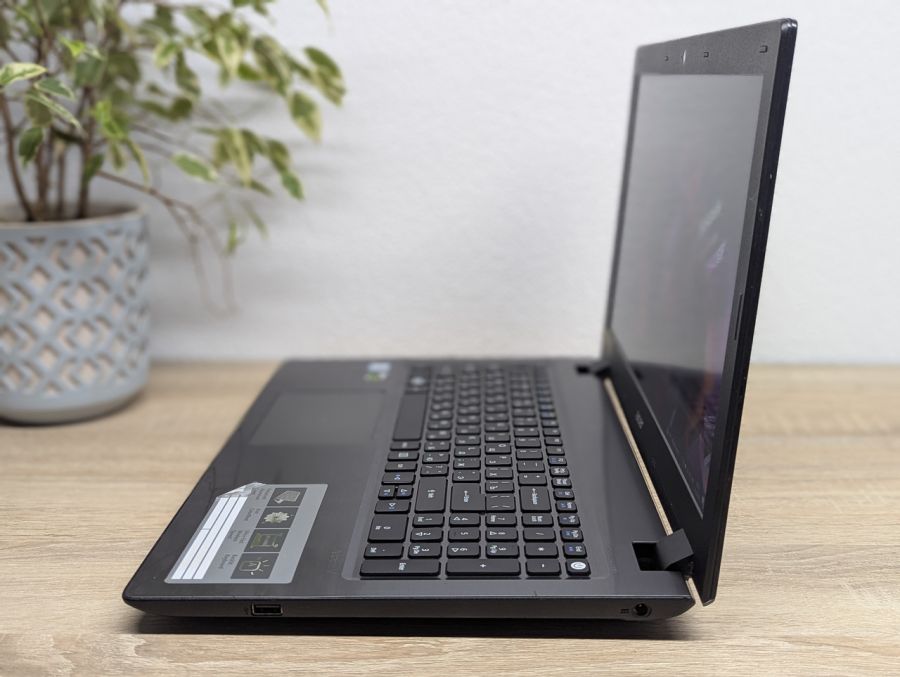 Уцінка! Ноутбук Б/В Acer Aspire V5-591G, Intel Core i5-6300HQ, DDR4 16 GB, SSD 128GB + SSD 500GB, GTX 950M 2Gb, 15.6" Full HD [ProductHub SKU Acer144]