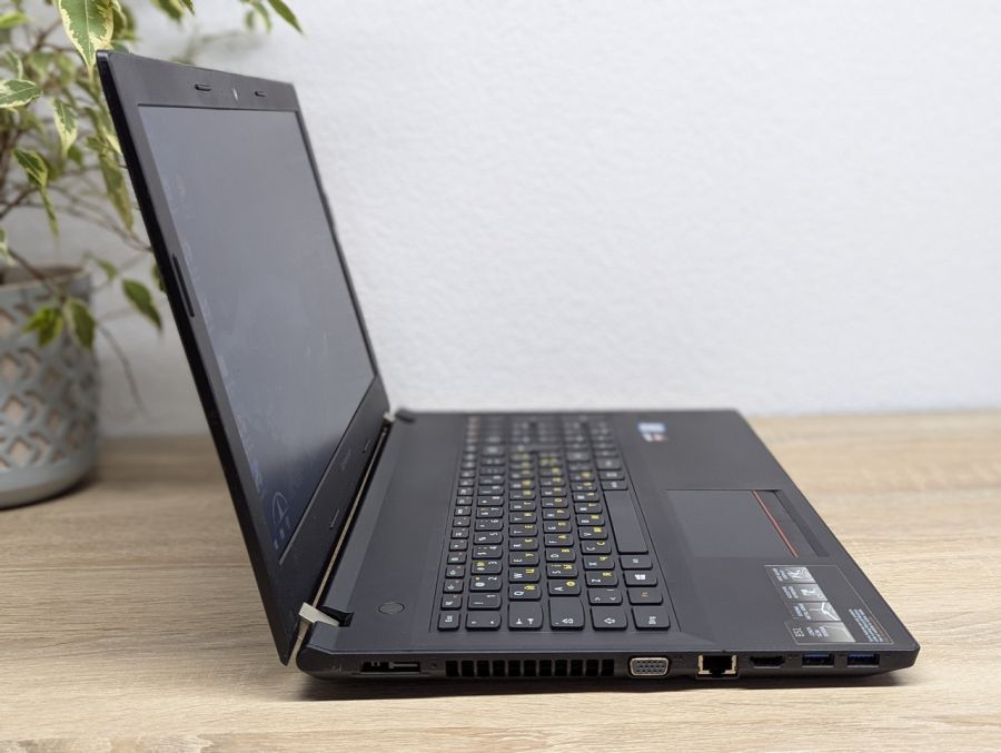 Уцінка! Ноутбук Б/В Lenovo E51-80, Intel Core i7-6500U, DDR3 16 GB, SSD 256GB, AMD Radeon R5 M330, 15.6" [ProductHub SKU L319]