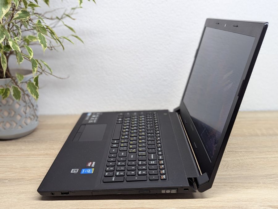 Ноутбук Б/В Lenovo B50-80, Intel Core i5-5200U, DDR3 8GB, SSD 256GB, AMD Radeon HD 8500M, 15.6" Full HD
