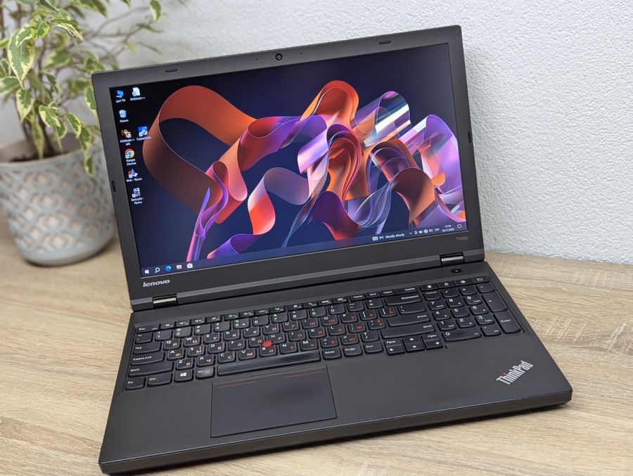 Уцінка! Ноутбук Б/В Lenovo T540P, Intel Core i5-4300M, DDR3 8 GB, SSD 128GB, 15.6" Full HD [ProductHub SKU L324]