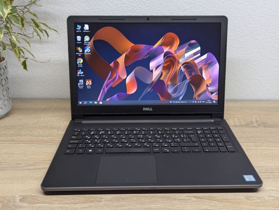 Уцінка! Ноутбук Б/В Dell Vostro 15-3568, Intel Core i3-7100U, DDR4 8 GB, SSD 128GB, 15.6" HD [ProductHub SKU Dell386]
