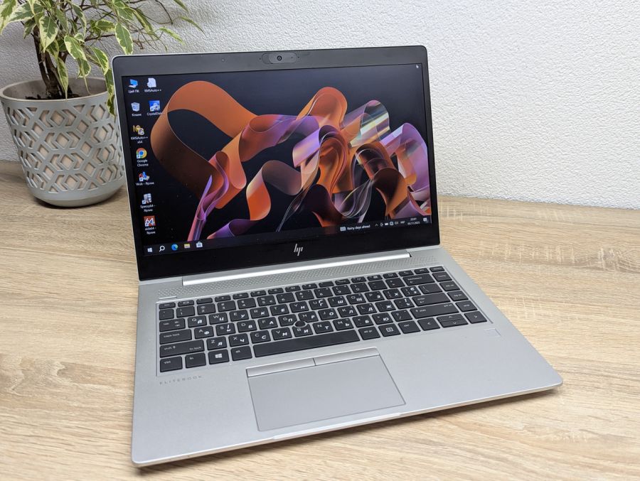 Ноутбук Б/В HP EliteBook 745 G6, AMD Ryzen 5 PRO 2500U, DDR4 16 GB, SSD 256GB, AMD Radeon Vega, 14" Full HD [ProductHub SKU HP635]