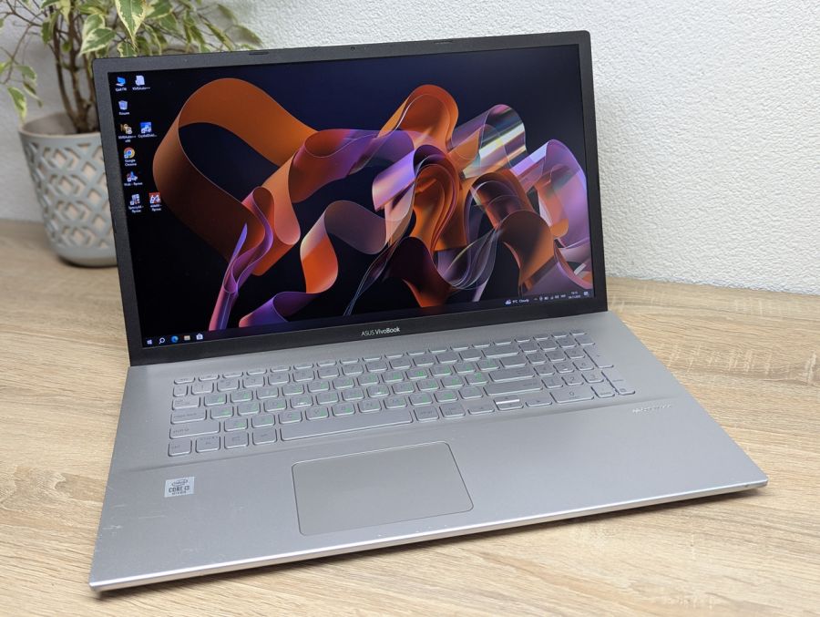 Уцінка! Ноутбук Б/В ASUS Vivobook X712F, Intel Core i3-10110U, DDR4 16 GB, SSD 256GB, 17" Full HD [ProductHub SKU Asus136]