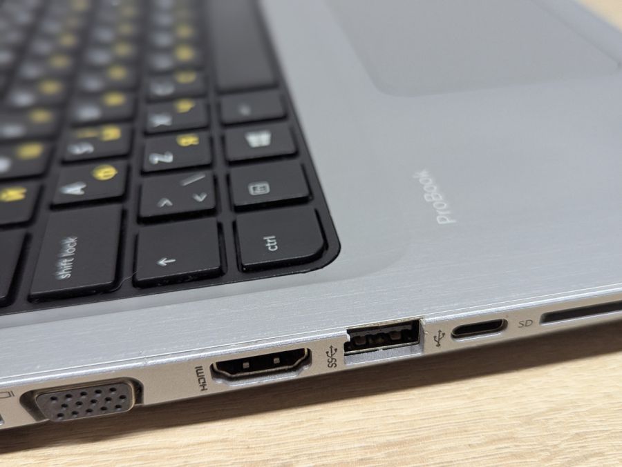 Уцінка! Ноутбук Б/В HP ProBook 450 G4, Intel Core i5-7200U, DDR4 8 GB, SSD 128GB, 15.6" HD [ProductHub SKU HP640]