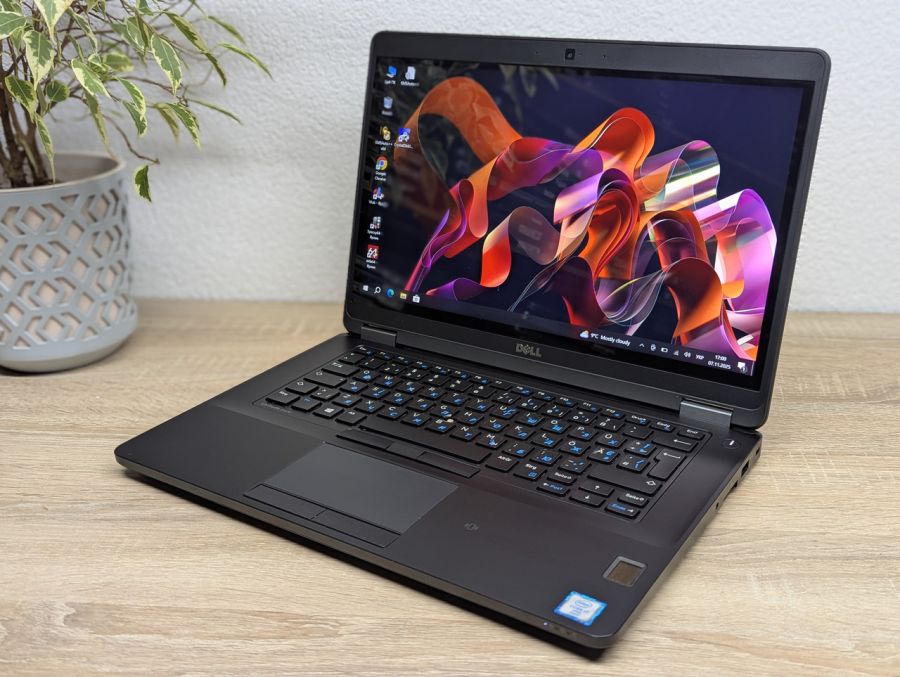 Ноутбук Б/В Dell Latitude E5470, Intel Core i7-6820HQ, DDR4 8 GB, SSD 128GB, 14" Full HD Сенсор [ProductHub SKU Dell392]