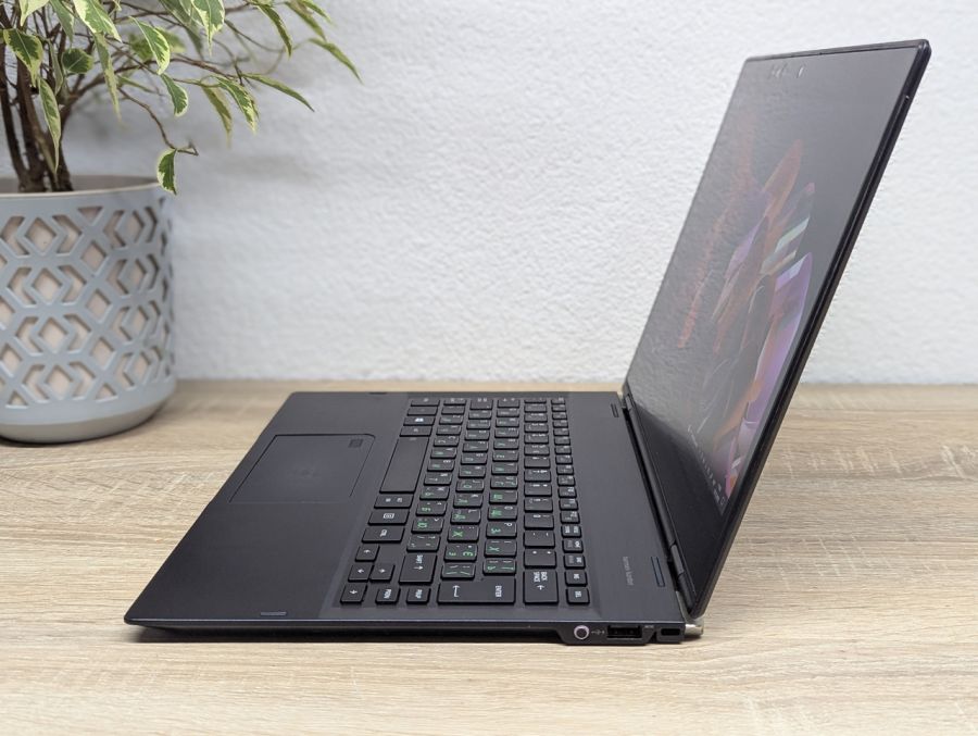 Ноутбук Б/В Toshiba Portege X20W-D, Intel Core i5-7300U, DDR3 16GB, SSD 256GB, 12.5" Full HD Сенсор [ProductHub SKU T168]