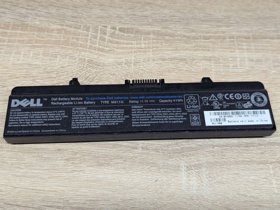 Оригінальна акумуляторна батарея Dell M911G Б/В