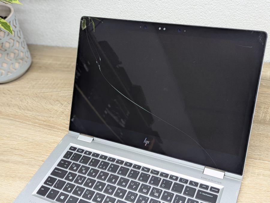 Уцінка! Ноутбук Б/В HP EliteBook X360 1030 G2, Intel Core i5-7300U, DDR4 8 GB, SSD 128GB, 13" Full HD Сенсор [ProductHub SKU HP645]