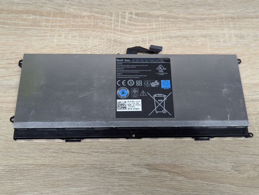 Оригінальна акумуляторна батарея Dell 0HTR7 Б/В