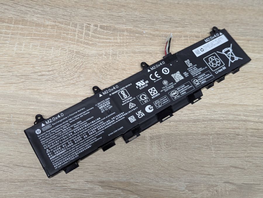 Оригінальна акумуляторна батарея HP CC03XL Б/В