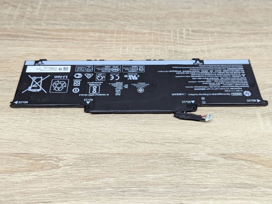 Б/В Оригінальна акумуляторна батарея HP BN03XL [ProductHub SKU BN03XL]