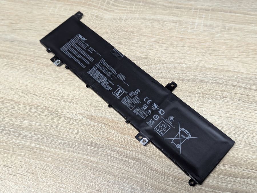 Оригінальна акумуляторна батарея Asus C31N1636 Б/В