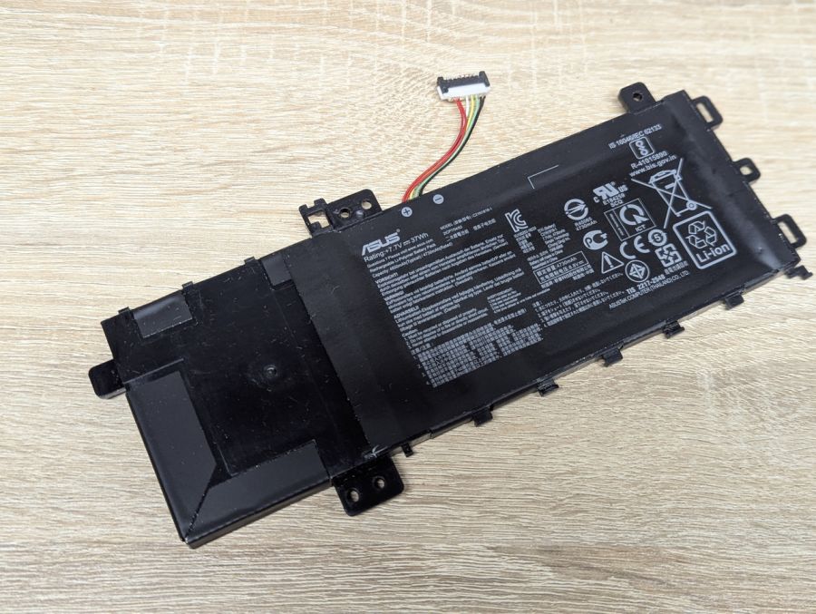 Б/В Оригінальна акумуляторна батарея Asus C21N1818-1 [ProductHub SKU N1818-1]
