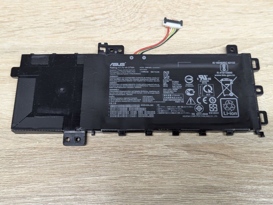 Б/В Оригінальна акумуляторна батарея Asus C21N1818-1 [ProductHub SKU N1818-1]