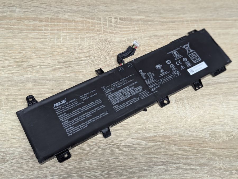 Б/В Оригінальна акумуляторна батарея Asus C41N1906-1 [ProductHub SKU N1906-1]