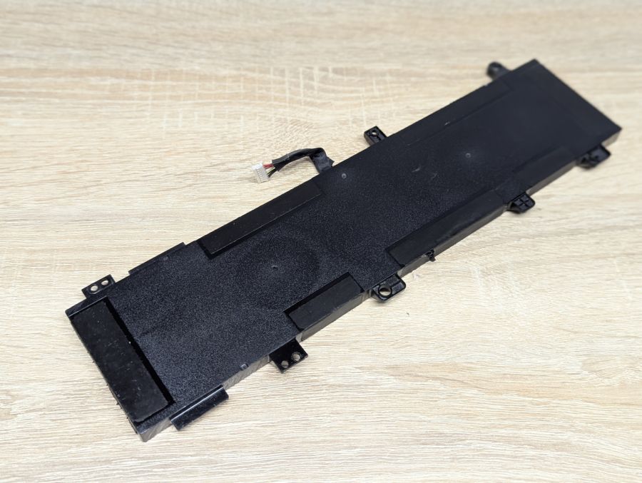 Б/В Оригінальна акумуляторна батарея Asus C41N1906-1 [ProductHub SKU N1906-1]