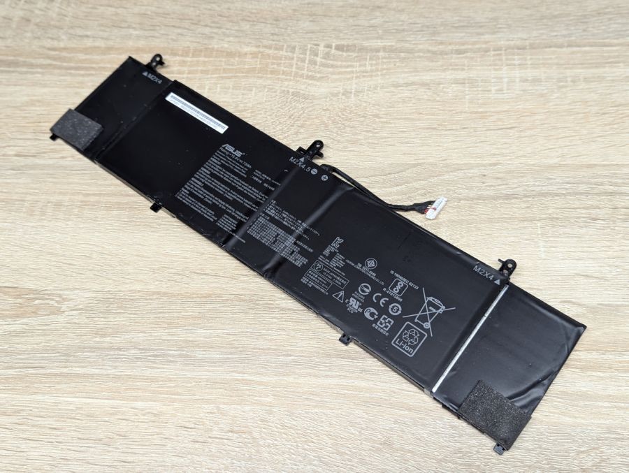 Оригінальна акумуляторна батарея Asus C41N1814 Б/В