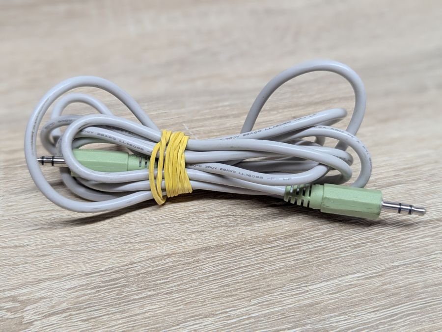 Б/В Кабель перехідник 3.5 мм mini-jack [ProductHub SKU mini-jack]