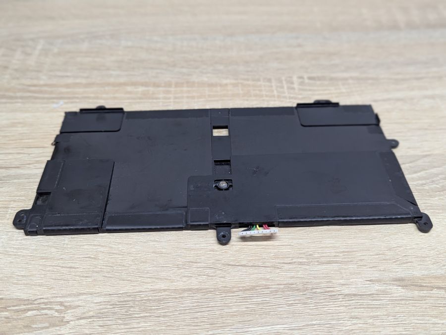 Оригінальна акумуляторна батарея HP DA02XL Б/В