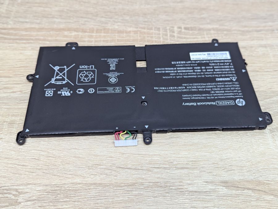 Оригінальна акумуляторна батарея HP DA02XL Б/В