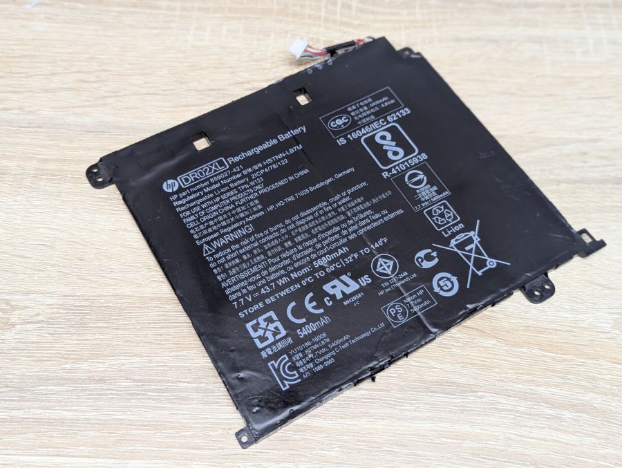 Б/В Оригінальна акумуляторна батарея HP DR02XL