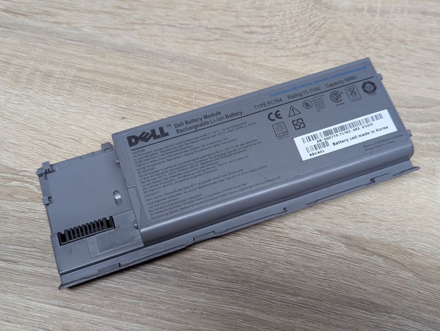 Б/В Оригінальна акумуляторна батарея Dell PC764 [ProductHub SKU PC764]