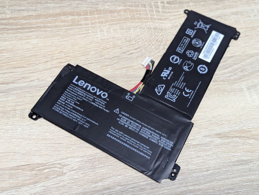 Б/В Оригінальний акумулятор Lenovo 0813004