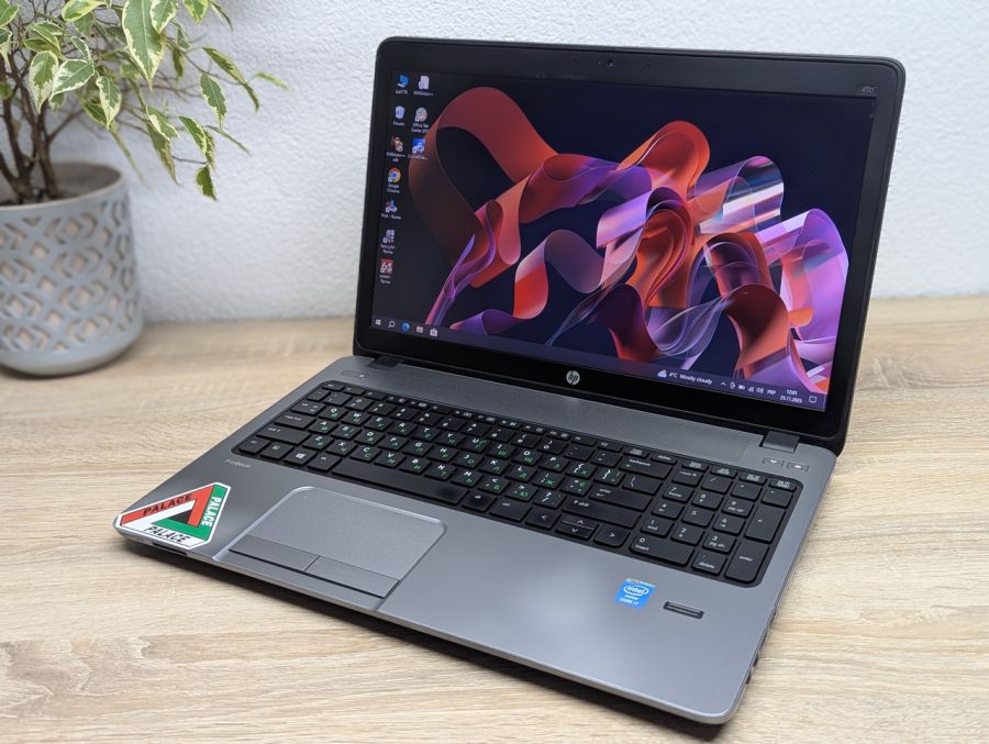 Ноутбук Б/В HP ProBook 450 G1, Intel Core i7-4702QM, DDR3 8 GB, SSD 128GB, AMD Radeon HD 8600, 15.6" HD [ProductHub SKU HP674]