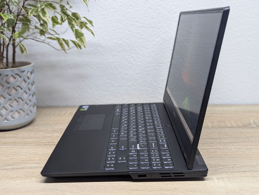 Ноутбук Б/В Lenovo Legion Y530-15ICH-1060, Intel Core i7-8750H, DDR4 32GB, SSD 512GB, NVIDIA GeForce GTX 1060 6GB, 15" Full HD